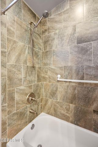 847 HOLLY PARK Avenue, Santa Teresa, NM 88008