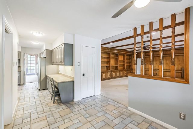 2825 Hackberry Lane, Katy, TX 77493