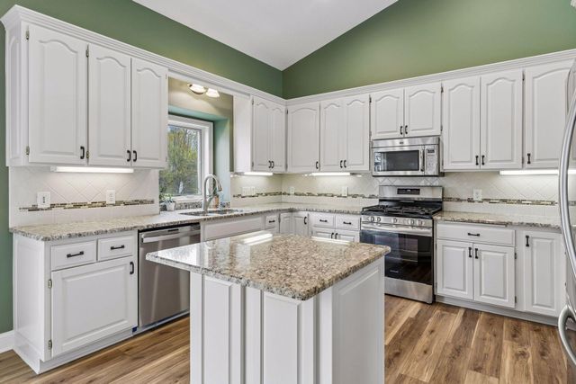 11877 Cottonwood Street NW, Coon Rapids, MN 55448