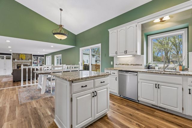 11877 Cottonwood Street NW, Coon Rapids, MN 55448