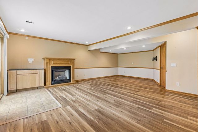 11877 Cottonwood Street NW, Coon Rapids, MN 55448