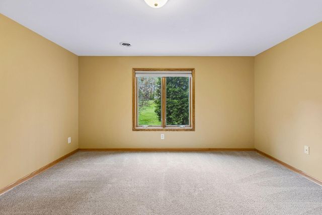 11877 Cottonwood Street NW, Coon Rapids, MN 55448