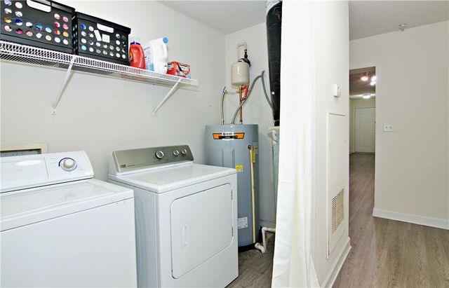 302 Harts Cove Way, Seneca, SC 29678