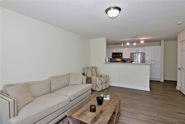 302 Harts Cove Way, Seneca, SC 29678