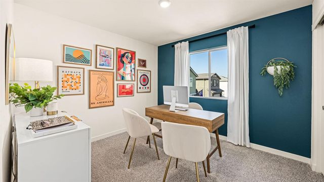 8073 Whippersnapper Way, Roseville, CA 95747