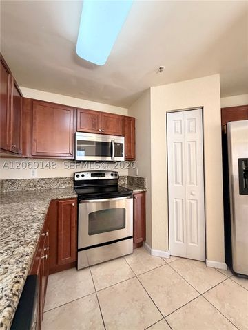 11603 NW 89th St 109, Doral, FL 33178