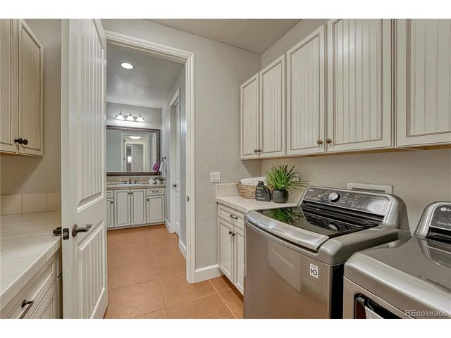 283 Maplehurst Dr, Highlands Ranch, CO 80126