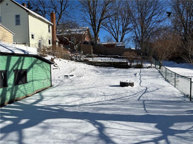 33 Rose Avenue, Oneonta, NY 13820