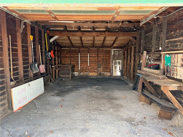 33 Rose Avenue, Oneonta, NY 13820