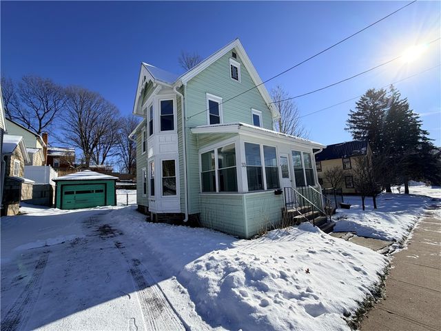 33 Rose Avenue, Oneonta, NY 13820