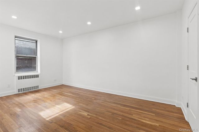 68-61 Yellowstone Boulevard 705, Forest Hills, NY 11375