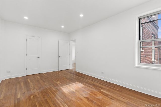 68-61 Yellowstone Boulevard 705, Forest Hills, NY 11375