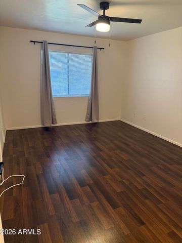 10828 N BILTMORE Drive 227, Phoenix, AZ 85029