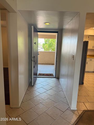 10828 N BILTMORE Drive 227, Phoenix, AZ 85029