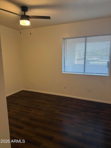 10828 N BILTMORE Drive 227, Phoenix, AZ 85029