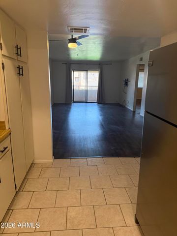 10828 N BILTMORE Drive 227, Phoenix, AZ 85029