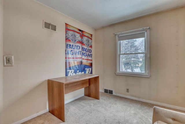 931 S 120th STREET, West Allis, WI 53214