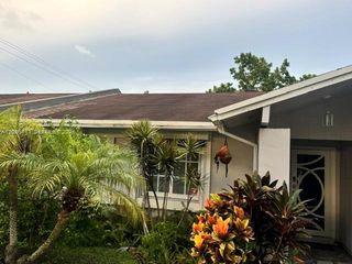 450 E Lakewood Circle E B, Margate, FL 33063