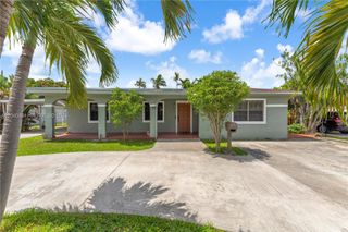 6860 SW 18th Street, Miami, FL 33155