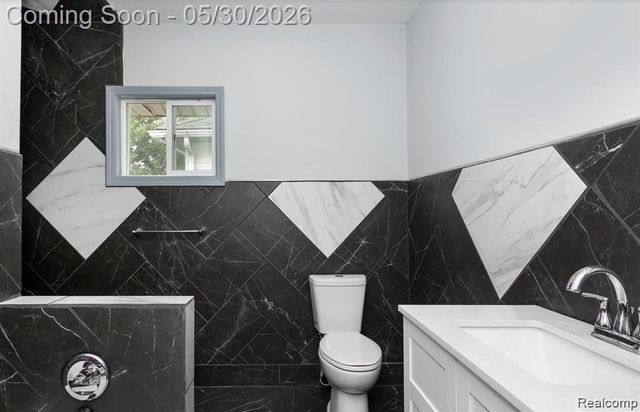 186 Tyler Street, Wayne, MI 48203