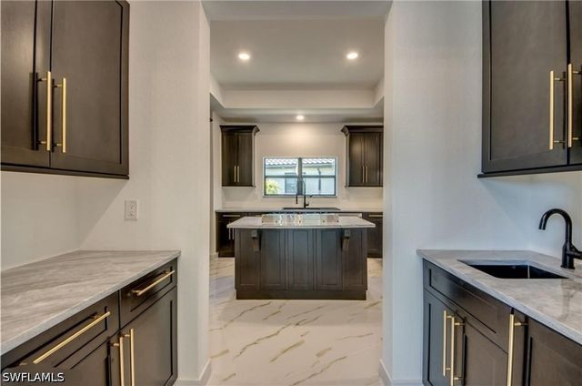 3505 NW 44th PL, Cape Coral, FL 33993