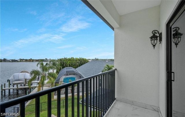3505 NW 44th PL, Cape Coral, FL 33993