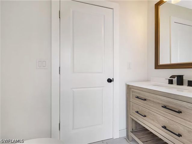 3505 NW 44th PL, Cape Coral, FL 33993