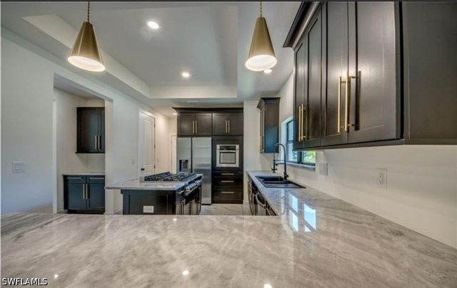 3505 NW 44th PL, Cape Coral, FL 33993