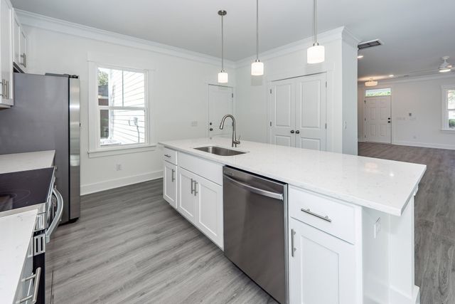 1413 Iroquois Street, North Charleston, SC 29405