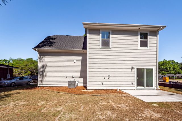 1413 Iroquois Street, North Charleston, SC 29405