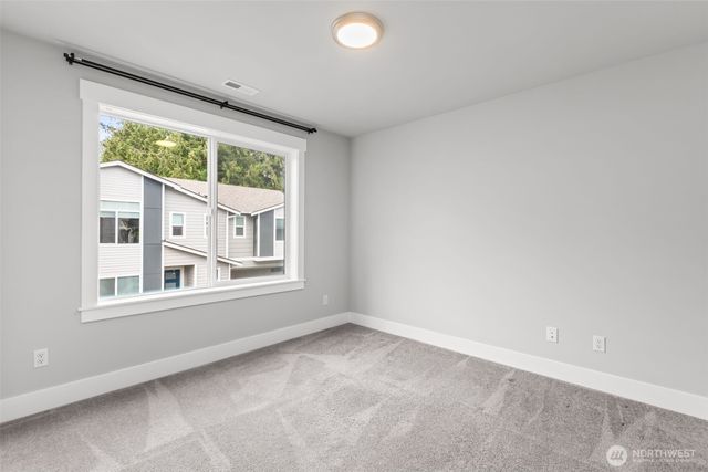 16539 8th Avenue NE, Shoreline, WA 98155