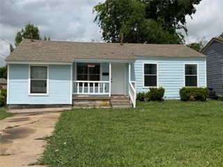 1227 W Avenue Avenue E, Garland, TX 75040