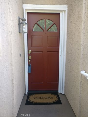 180 Greenmoor, Irvine, CA 92614