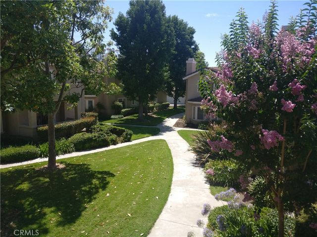 180 Greenmoor, Irvine, CA 92614