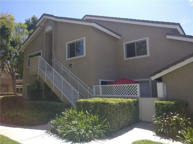 180 Greenmoor, Irvine, CA 92614