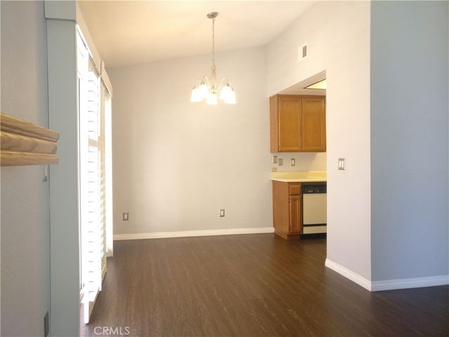 180 Greenmoor, Irvine, CA 92614
