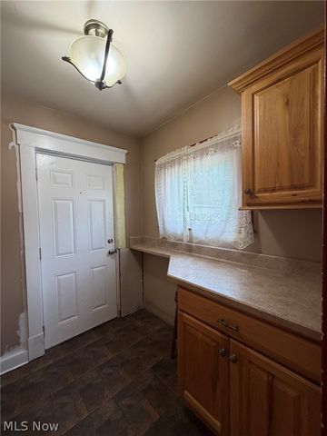 777 East Avenue SE, Warren, OH 44484