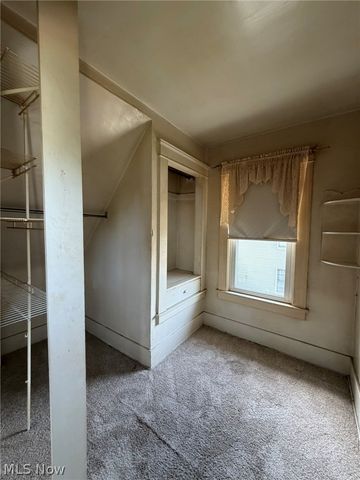 777 East Avenue SE, Warren, OH 44484