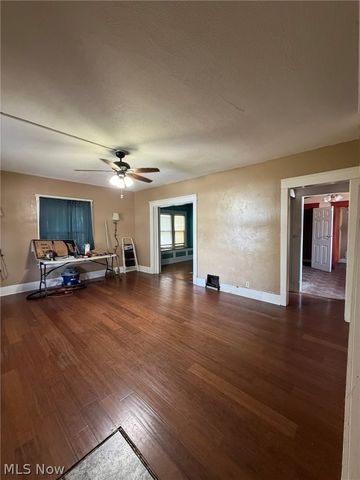 777 East Avenue SE, Warren, OH 44484