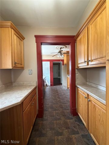777 East Avenue SE, Warren, OH 44484