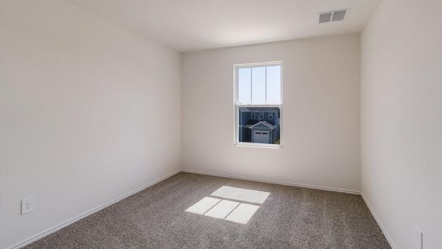 140 ORANGE FLAME BLVD, Uhland, TX 78640