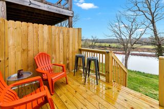 935 Kingsbury Dr Apt B, Clarksville, TN 37040