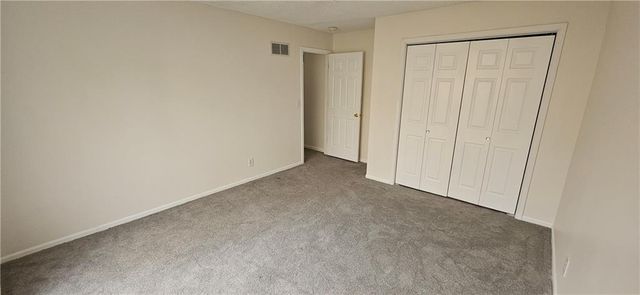 16015 Meadow Lane, Stilwell, KS 66085