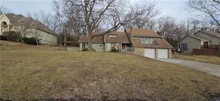 16015 Meadow Lane, Stilwell, KS 66085