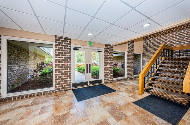 36750 US HIGHWAY 19 N 5-104, Palm Harbor, FL 34683