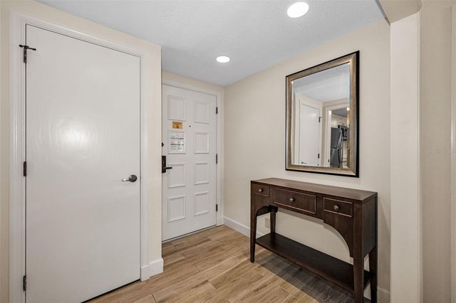 36750 US HIGHWAY 19 N 5-104, Palm Harbor, FL 34683