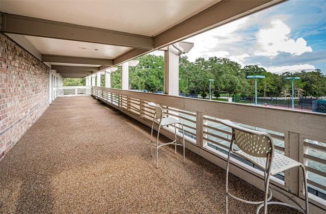 36750 US HIGHWAY 19 N 5-104, Palm Harbor, FL 34683