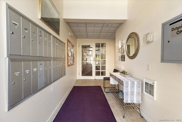 75 Washington Avenue 7-106, Hamden, CT 06518