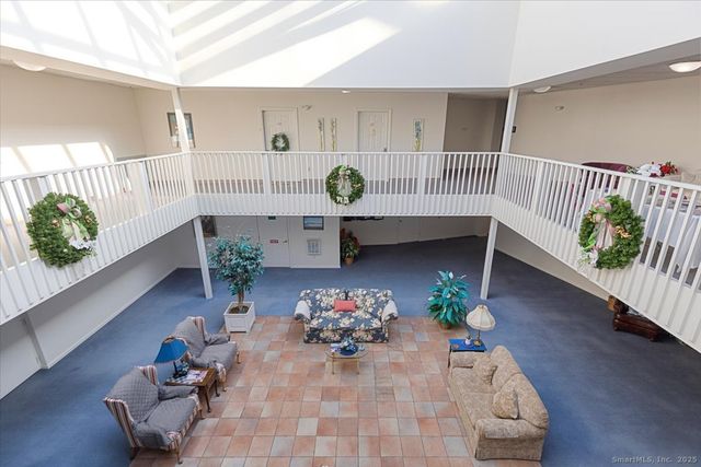 75 Washington Avenue 7-106, Hamden, CT 06518