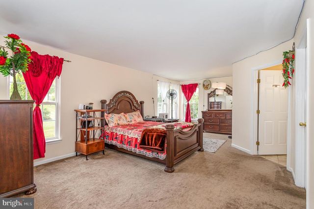 7485 SENECA RIDGE DR, York, PA 17403